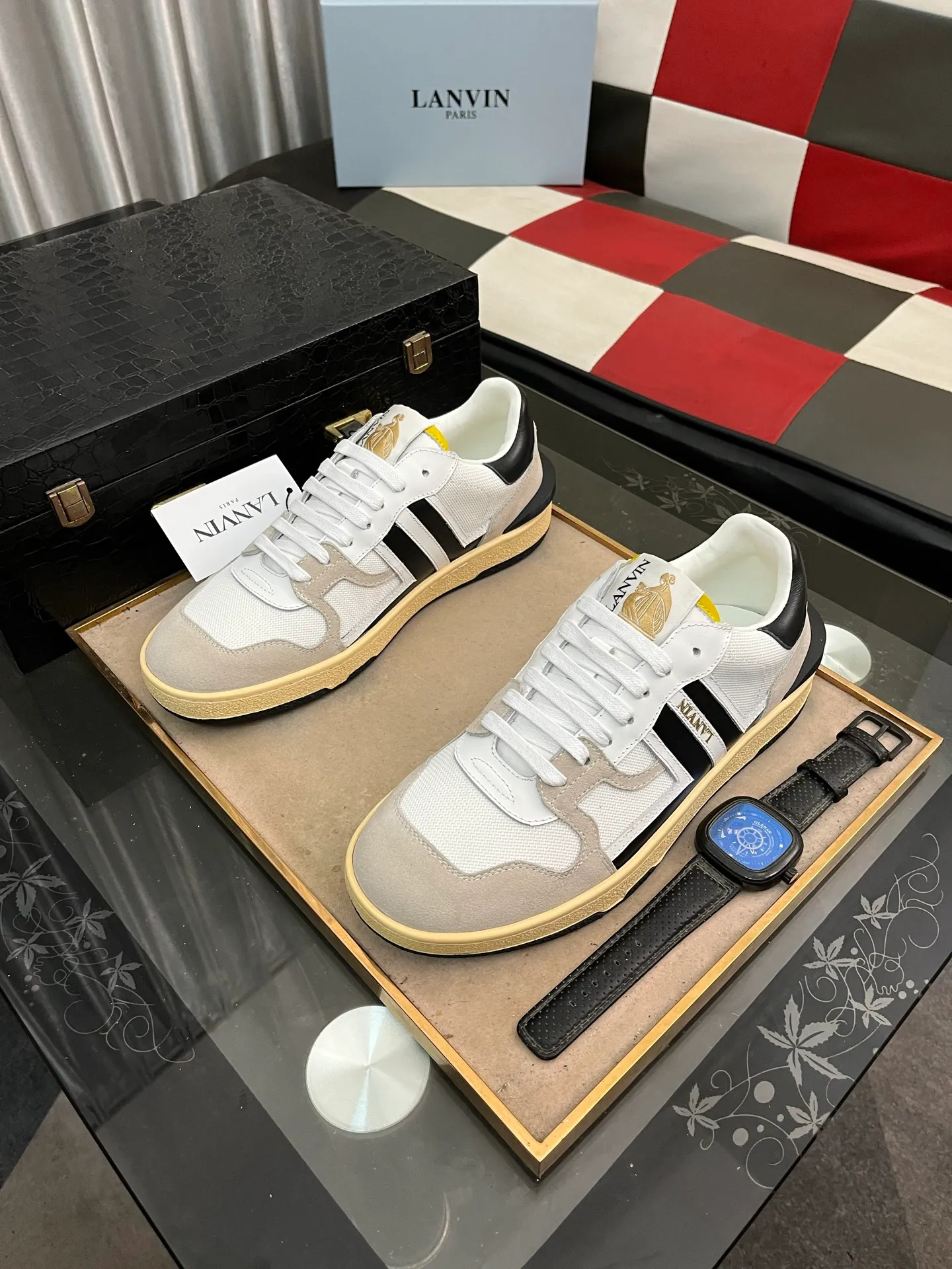 Men's men's shoes 💰540⌚️⌚️❗️Lanvin# Lanvin spring and summer series new colors latest lace up fashion casual forrest shoes running shoes ~ bumpr high quality couple series‼ ️ The latest trendy products of the season 🌈Many bloggers have started buying original models and custom-made them. The uppers are made of nubuck leather. They are very versatile, fashionable and casual, and are comfortable on the feet. Recommended for personal use! The original molded rubber backing with clear logo is wear-resistant. Standard code for couples: female code 35~40, male code 38-45